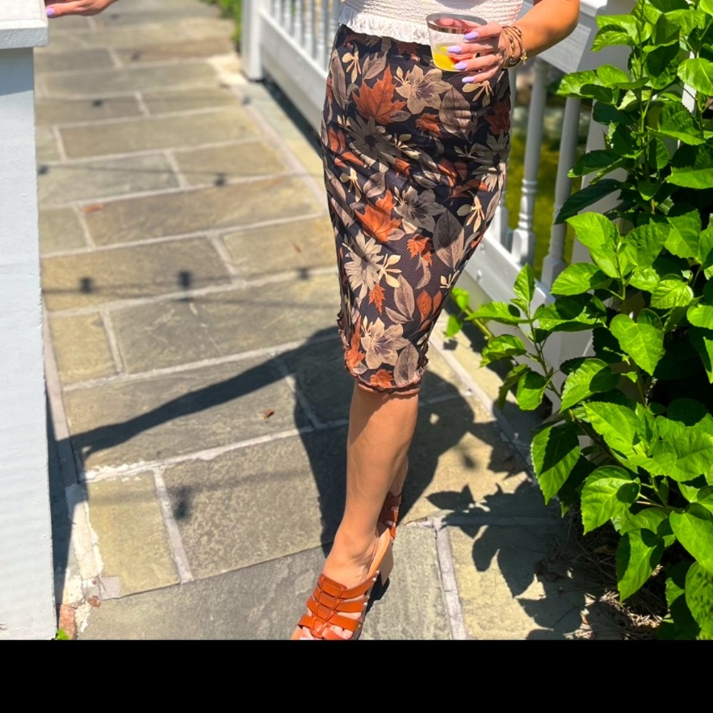 Fall skirt